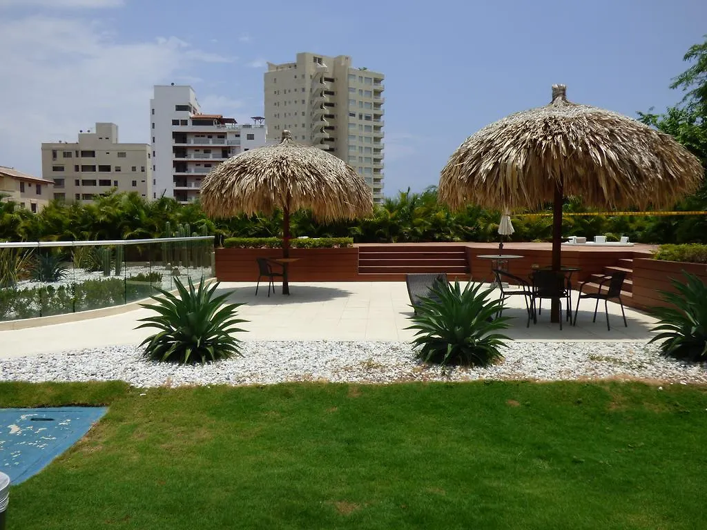 Torres Del Mar 1003 Apartment Santa Marta